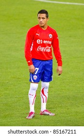 BARCELONA - SEPTEMBER 4: Alexis Sanchez of Chile warms-up before the friendly match between Mexico and Chile, final score 1 - 0, on September 4, 2011, in Cornella stadium, Barcelona, Spain.