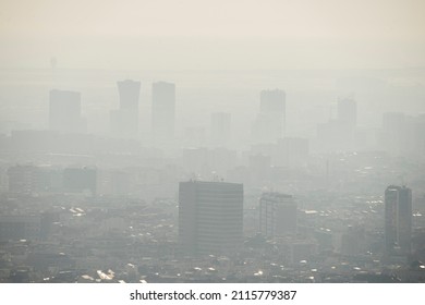 109 Smog on city barcelona Images, Stock Photos & Vectors | Shutterstock