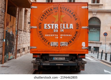 Barcelona, Spain - August 18, 2022. Damm Beer Distribution Truck, A Spanish Brewing Company Based In Barcelona. Its Main Business Activity Is Focused On The Production Of Beer,