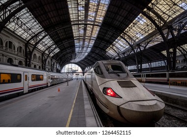 Barcelona, Spain. December 2018: Train Station Estacio De Francia In Barcelona, Spain. Black And White Image. Estaci De Franca Is The Second Busiest Railway Station Of The City