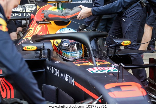 Barcelona, Spain. February 26/March\
1, 2018. F1 test for season 2018. Daniel Ricciardo, Red\
Bull.