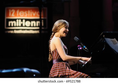 BARCELONA, SPAIN - JAN 20: Joanna Newsom Performs At Palau De La Musica On January 20, 2011 In Barcelona, Spain.