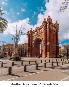 BARCELONA, SPAIN- JANUARY 20, 2020: The Arc de Triomf or Arco de Triunfo in spanish, is a triumphal arch in the city of Barcelona