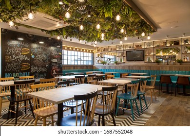 733,690 Restaurant Interior Images, Stock Photos & Vectors | Shutterstock