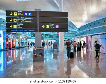 111 Barcelona duty free Images, Stock Photos & Vectors | Shutterstock