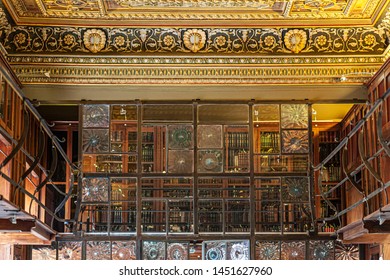 BARCELONA, SPAIN-JUNE 20,2019: Interior Library Of Ateneu Barcelones, Palace, Palau Savassona. Gothic Quarter.