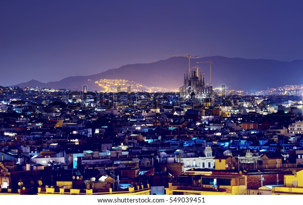 Barcelona Bei Sonnenuntergang Spanien Stockfoto Jetzt Bearbeiten