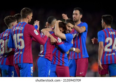 Barcelona,Spain.13 March,2022. Riqui Puig (6) of FC Barcelona celebrates scoring the fourth goal with teammates during the spanish La Liga match between FC Barcelona and Osasuna at Camp Nou Stadium.