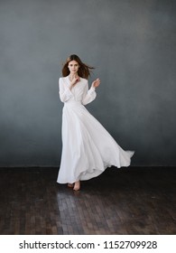 Long white dress Images, Stock Photos ...