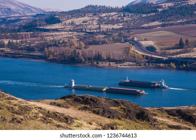 Barges, Columbia River