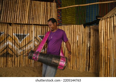 Bariga, Lagos Nigeria West Africa-September 22 2022: An Traditional Yoruba Man With The Bata Drum In A Community Theater