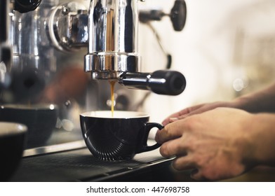 Barista Coffee Maker Machine Grinder Portalifter Concept blur