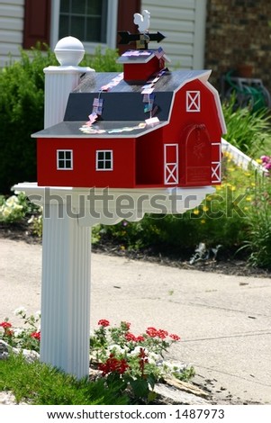 Barn Mailbox