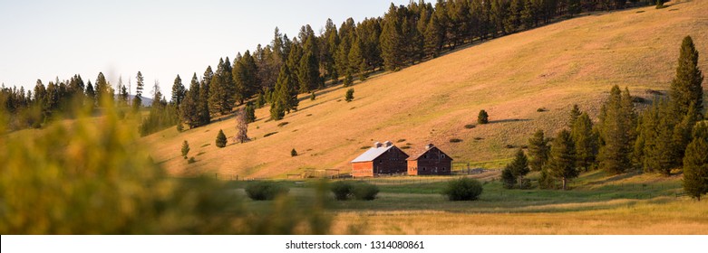 Barn Near Helena Montana