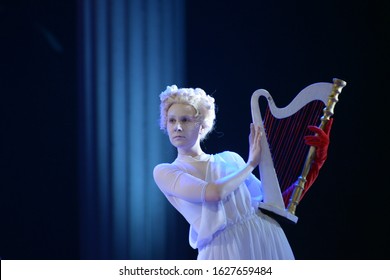  Barnaul, Russia-December 17, 2019. Theater Actors In Old Costumes Play In The Play 