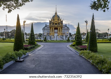 Barom Mangalanusarani Pavillian in the area of Ananta Samakhom Throne Hall. / The golden Pavilion inside The Ananta Samakhom Throne hall area, Bangkok.