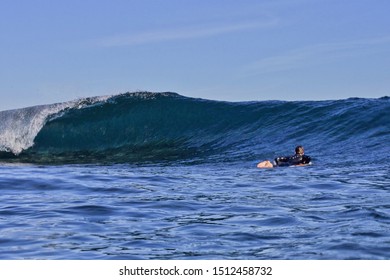barrels breaking on sharp rocks