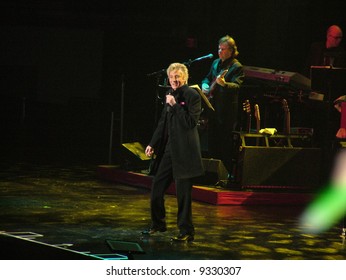 Barry Manilow