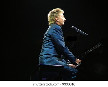 Barry Manilow