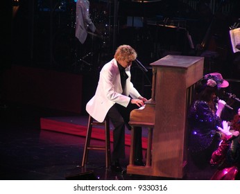 Barry Manilow