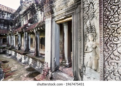 Bas relief depicting Apsara Dancers. Khmer culture, Angkor Wat, Siem Reap, Cambodia. August 2020