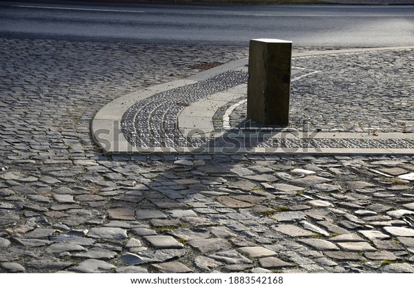 basalt hexagonal natural column created by the\
gradual solidification of lava, is used in the city as a safety\
dividing bollard on the corner of the lawn, sidewalk. pedestrian\
protection