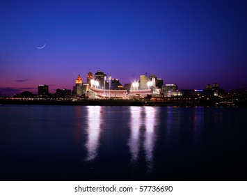 Baseball Night In Cincinnati Ohio, Just After Sunset, Reds Vs Cubs