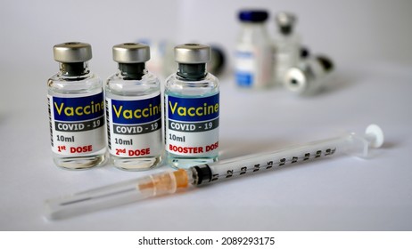 Basic fomulars 3 step for anti covid-19 virus.first does,second dose and booster dose. Corona virus vaccine in glass bottle.Corona virus,mRNA type Vaccine.Viral Vector vaccine type.Inactivated Vaccine - Shutterstock ID 2089293175