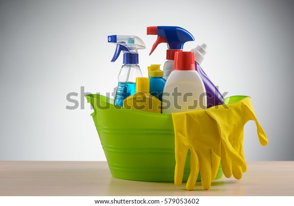 latex gloves bleach