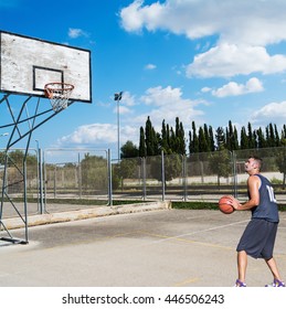 Basketball Player In Triple Threat Position 