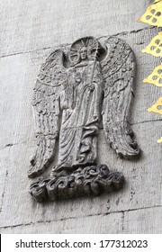Bas-relief of angel on the wall