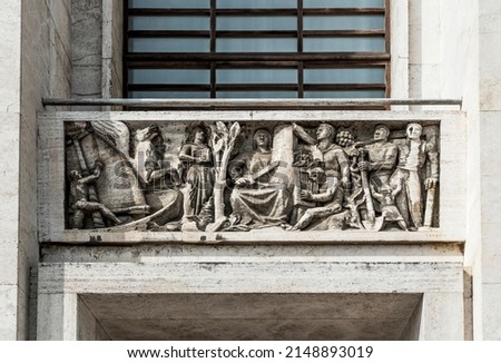 Basrelief in the façade of tobacco manufacture (