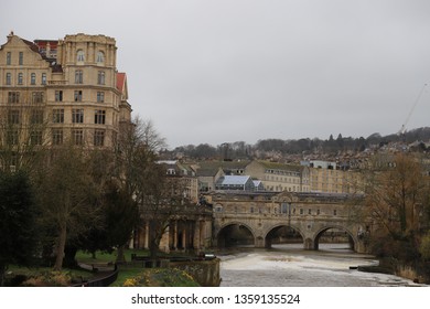 Bath, Pulteney Bridge, England,  March 2019 - Designed By Robert Adam In Palladian Style And Having Shops Across The Full Span On Both Sides.