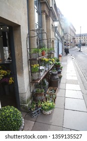 Bath, Pulteney Bridge, England,  March 2019 - Designed By Robert Adam In Palladian Style And Having Shops Across The Full Span On Both Sides.