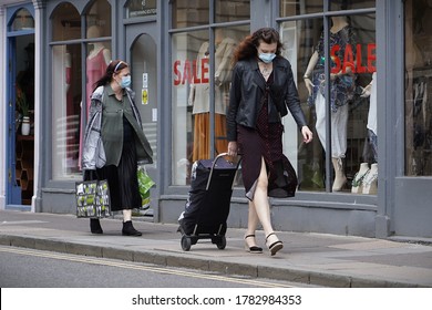 Bath, UK - July 24, 2020: Shoppers Wear Face Masks As A New Law Is Introduced Mandating The Use Of Masks In Shops. The Wearing Of Face Masks Is To Combat The Covid-19 Pandemic. 