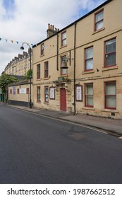 Bath, United Kingdom - June 8, 2021: Historic Public House In Walcot Street In The World Heritage City Of Bath In Somerset, United Kingdom