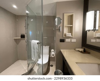 Bathroom decoration, tempered glass installation in bathroom