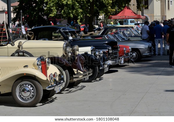 BATTAGLIA TERME, PROVINCE OF PADUA, ITALY\
- 22 AUGUST 2020: Rally and review of vintage\
cars