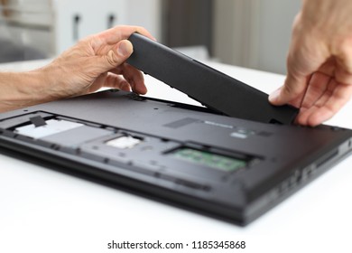 A Battery  exchange of a notebook or laptop by y professional