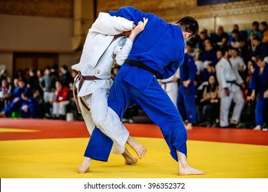 battle of two fighters judo sports judo competitions