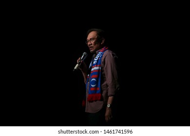  Batu Pahat, Malaysia, Jule 30, 2014: Malaysian Opposition Leader Anwar Ibrahim  