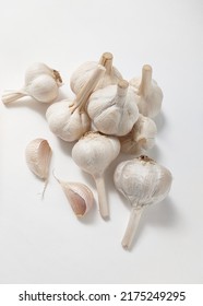 [ Bawang Putih ] Garlic On A Clean And Bright White Background