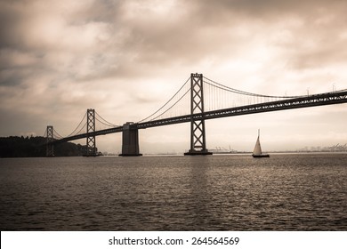 Bay Bridge in san Francisco - Powered by Shutterstock