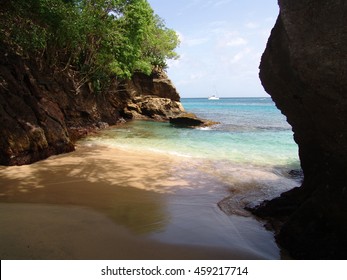 The Bay On Bequia Beach