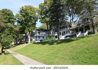 Bay View, MIUSA - September 30, 2021: A Quaint Old Home In This One-time Methodist Retreat Center Lying On The Shores Of Lake Michigan Next Door To The Resort Town Of Petoskey In Northern Michigan.