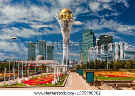 Bayterek Tower, Nurzhol Bulvar in Nursultan. Astana Kazakhstan