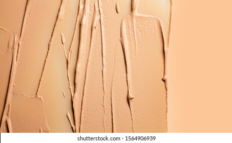 BB, CC Cream Foundation Tonal Smudge