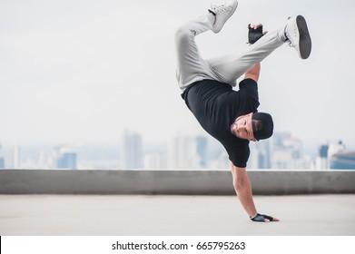 19,690 Stunt dance Images, Stock Photos & Vectors | Shutterstock