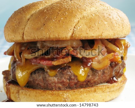 BBQ Cheeseburger With Bacon