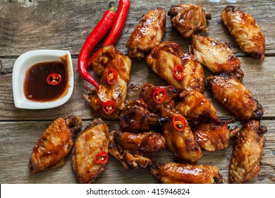 BBQ Chicken Wings With Sauce For Dip